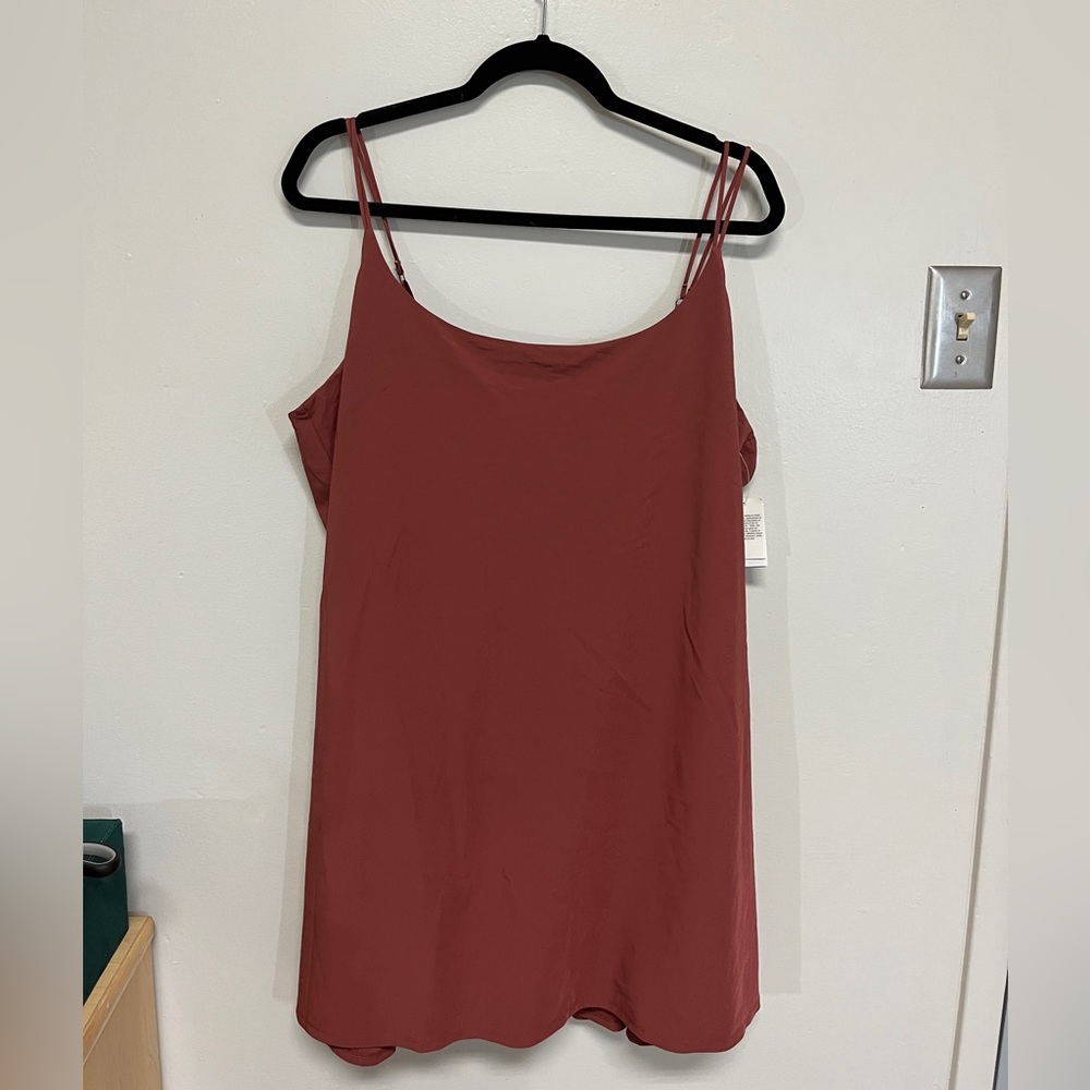 Abercrombie & Fitch Traveler mini dress. Size XL. Pink/burnt red.
